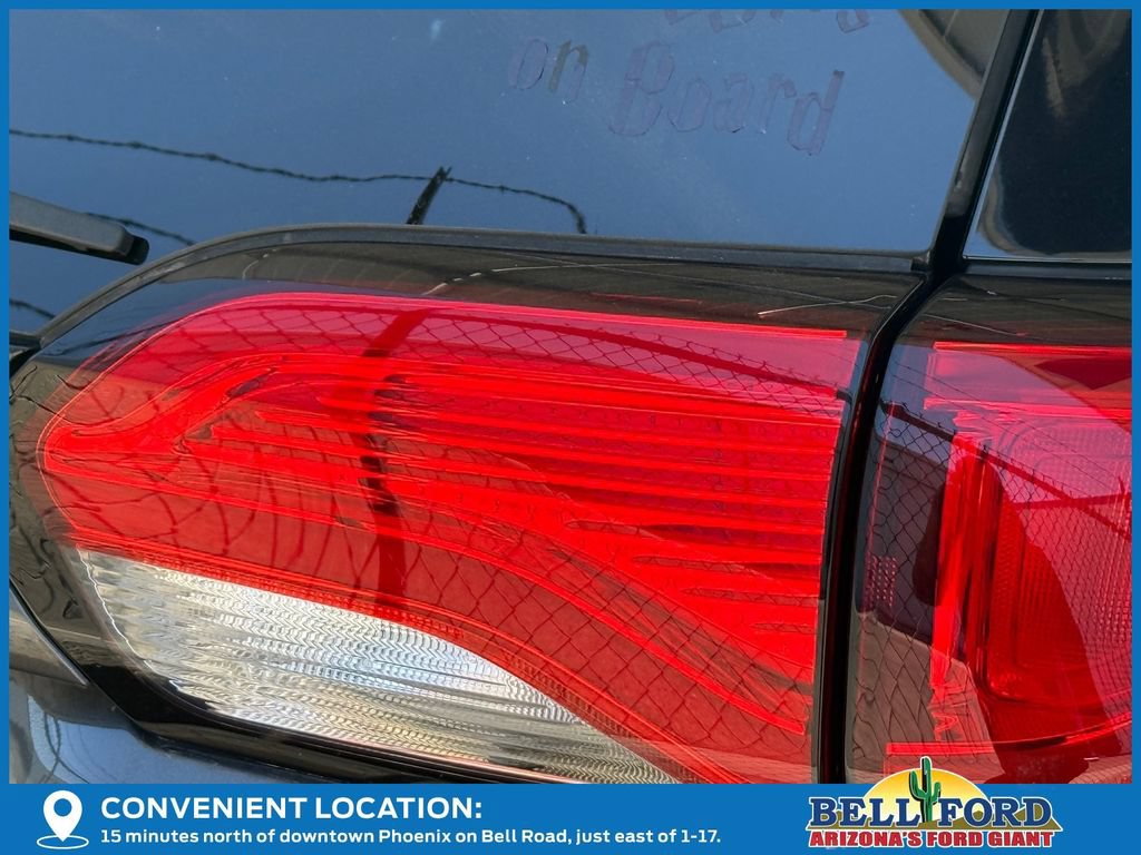 Used 2020 Chrysler Pacifica Limited FWD image 12