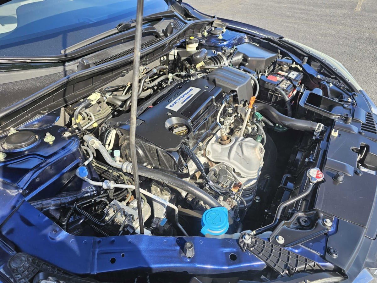 Used 2014 Honda Accord LX image 40