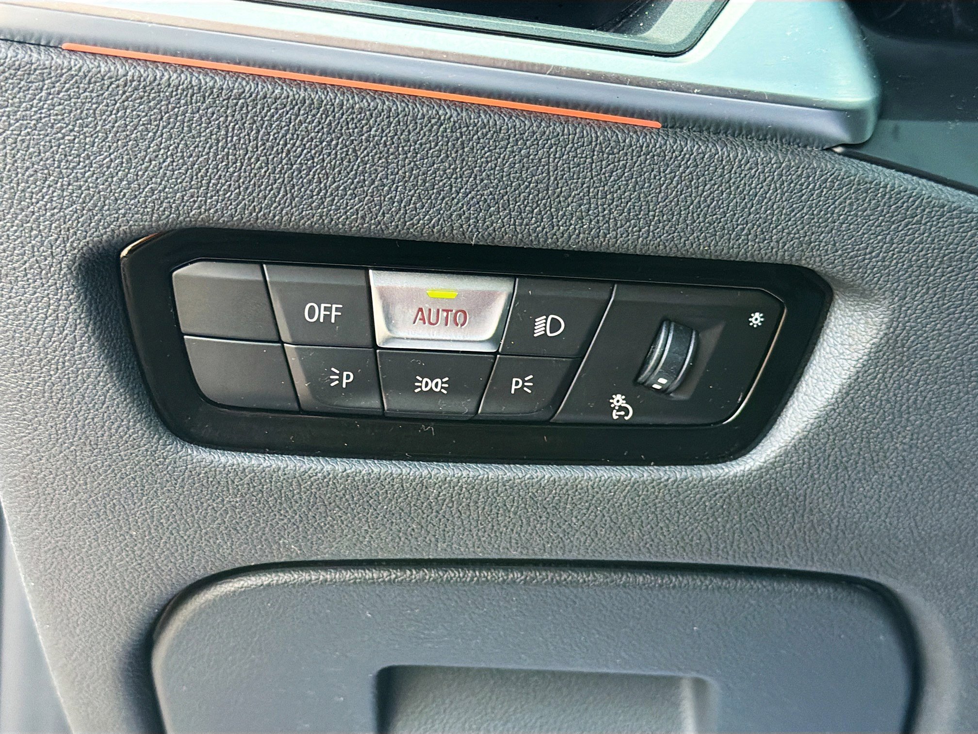 Used 2022 BMW M4 Executive w/ Executive Package image 34