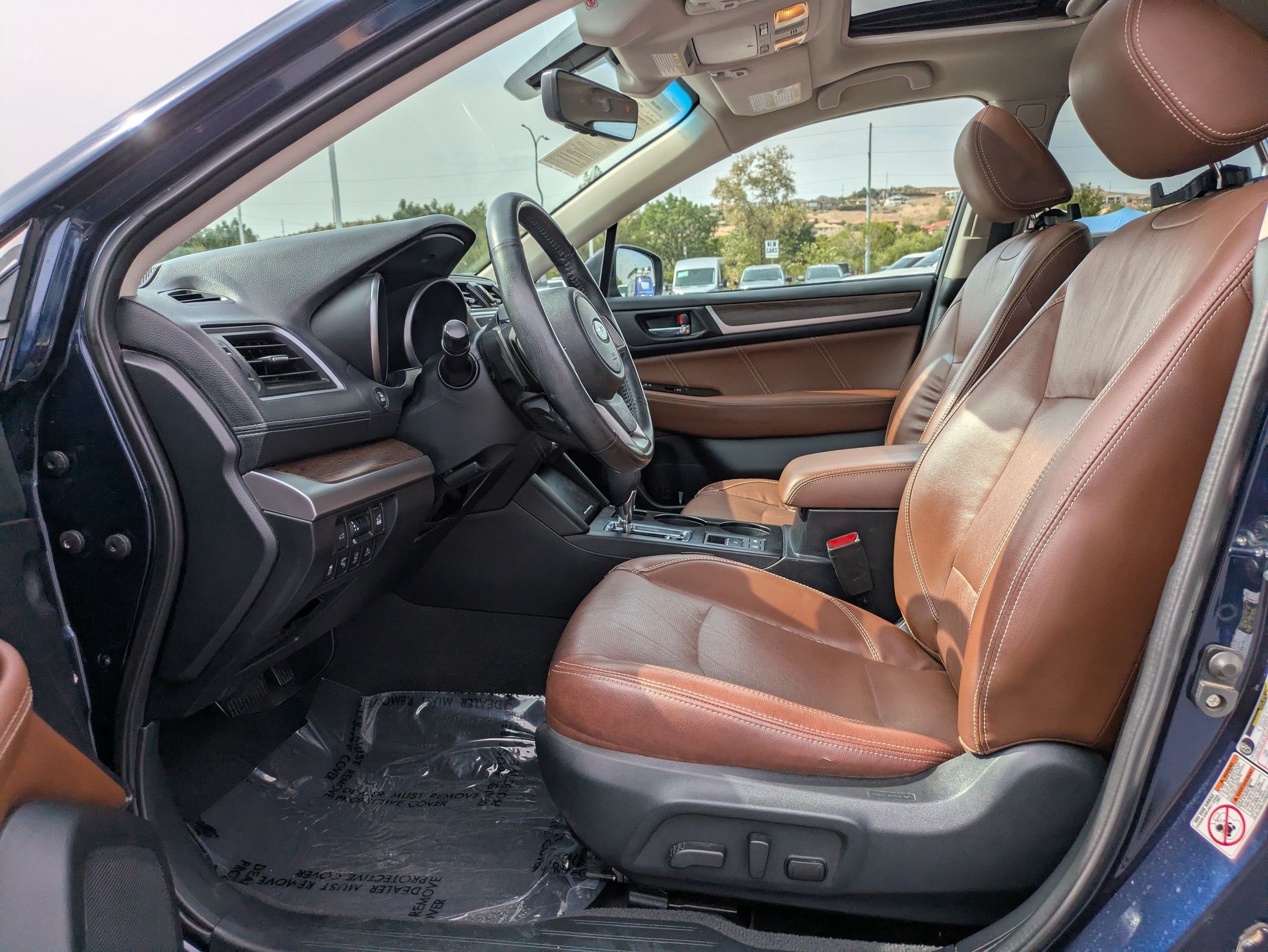 Used 2018 Subaru Outback 2.5i Touring AWD/4WD image 15