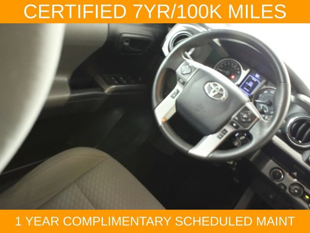 Used 2020 Toyota Tacoma SR5 AWD/4WD image 16