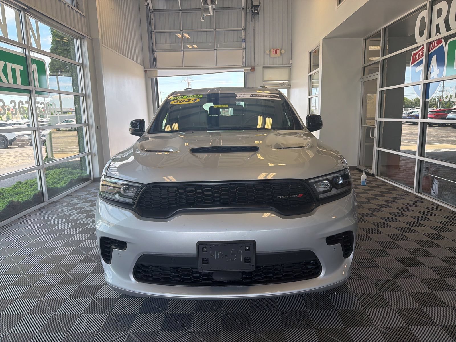 Used 2024 Dodge Durango R/T AWD/4WD image 2