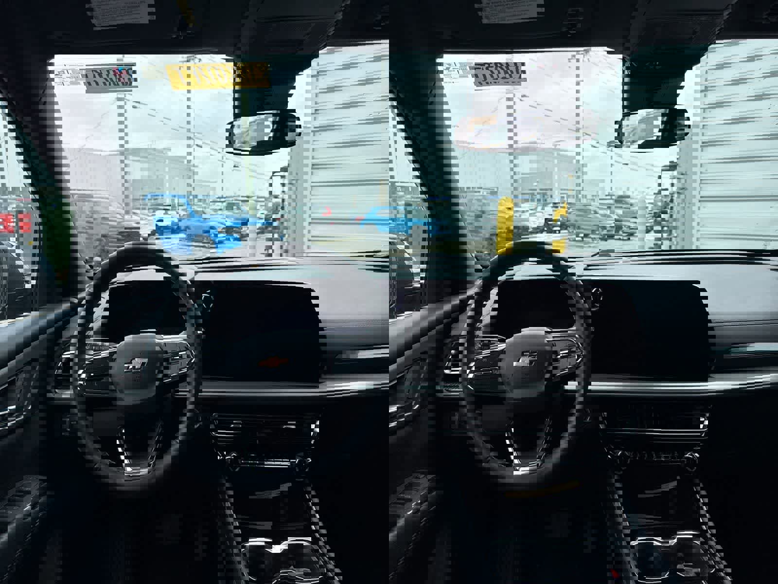 Used 2024 Chevrolet Traverse LT image 7