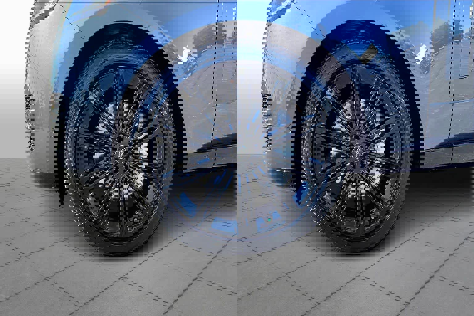 Used 2024 Land Rover Range Rover SE image 10