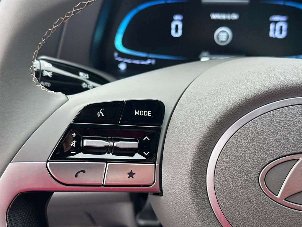 New 2025 Hyundai Elantra Sport image 24