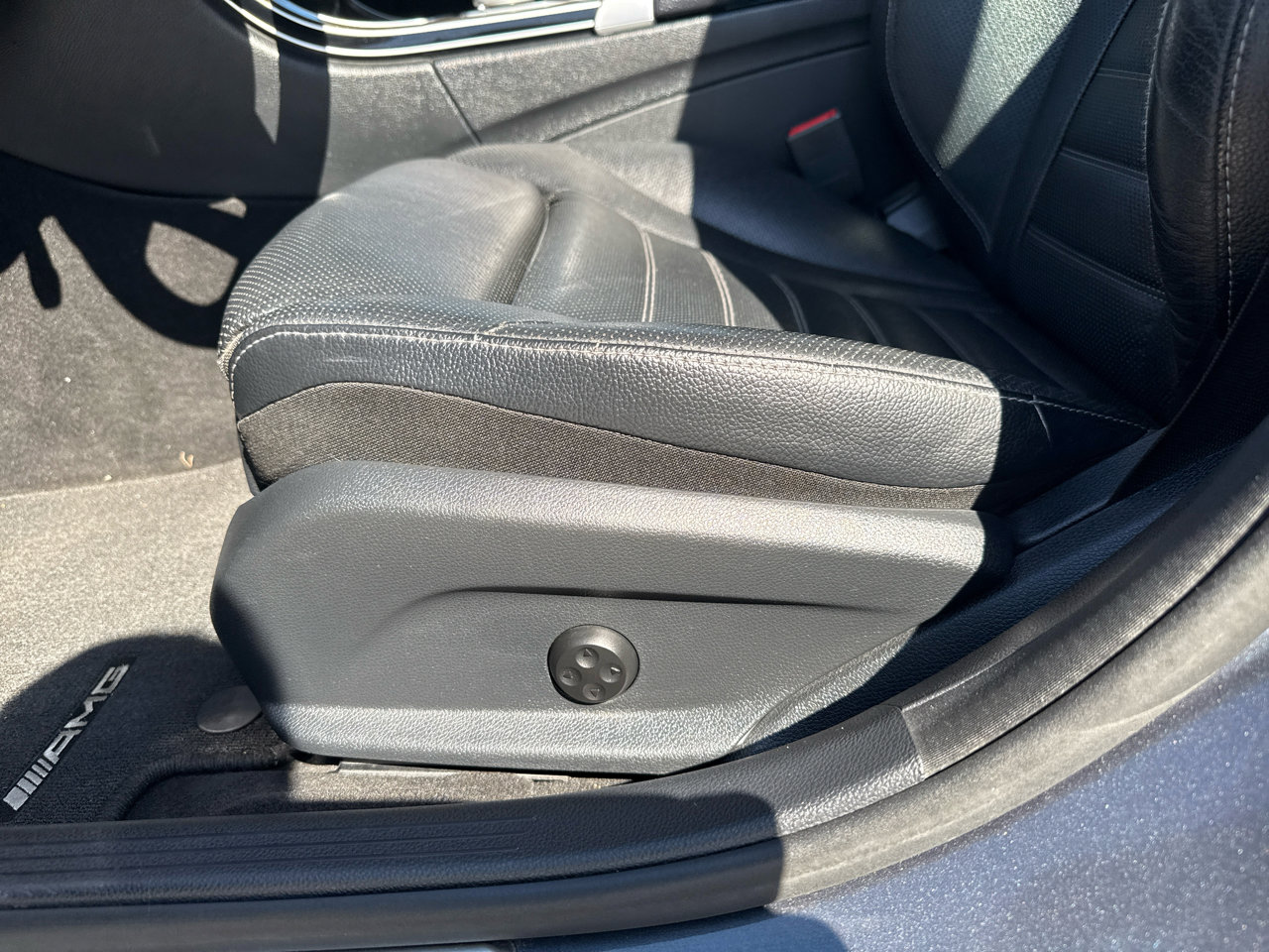 Used 2015 Mercedes-Benz C 400 4MATIC image 10