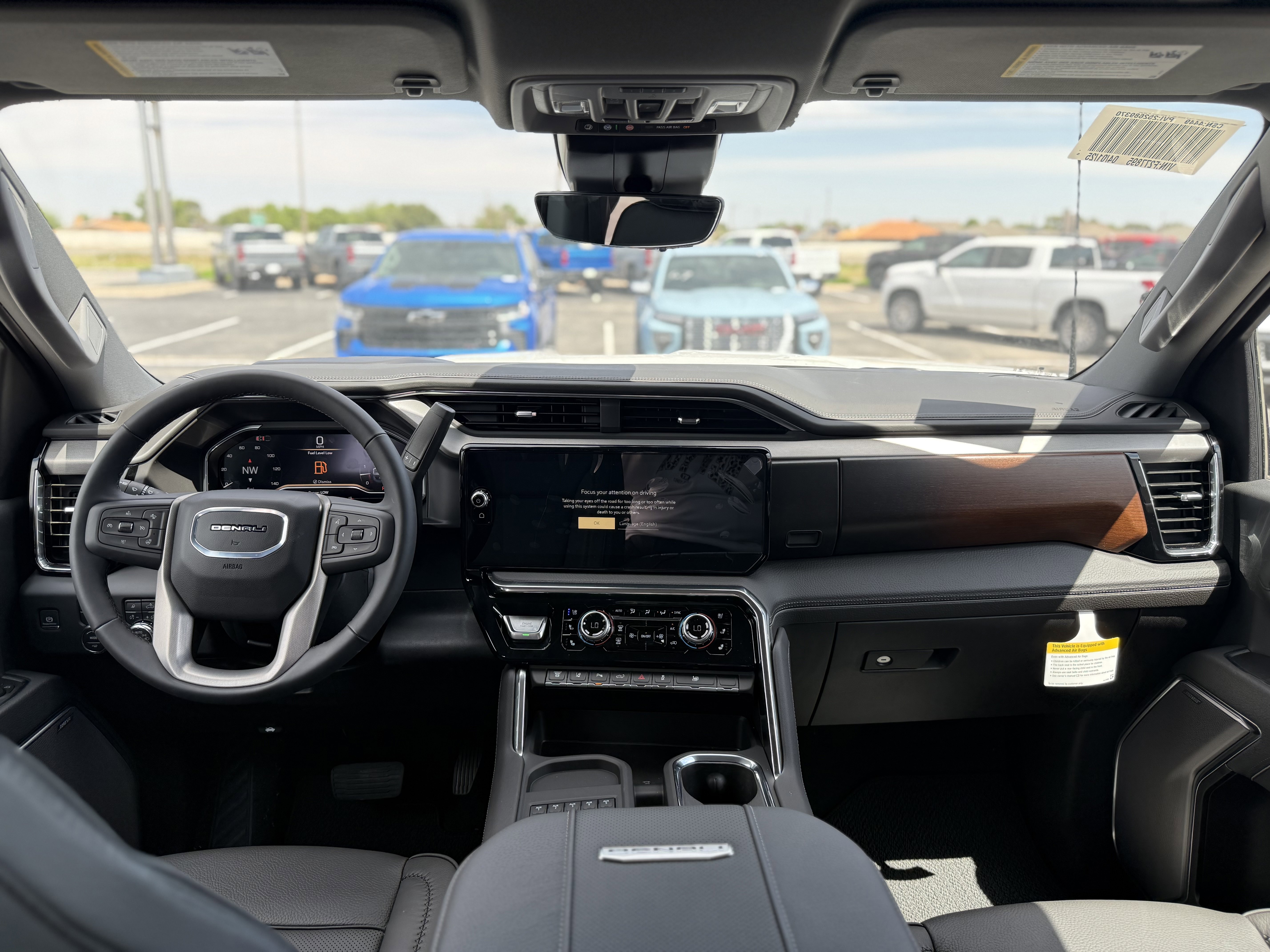 New 2025 GMC Sierra 3500 Denali w/ Technology Package image 19