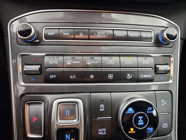 Used 2023 Hyundai Santa Fe SEL image 18