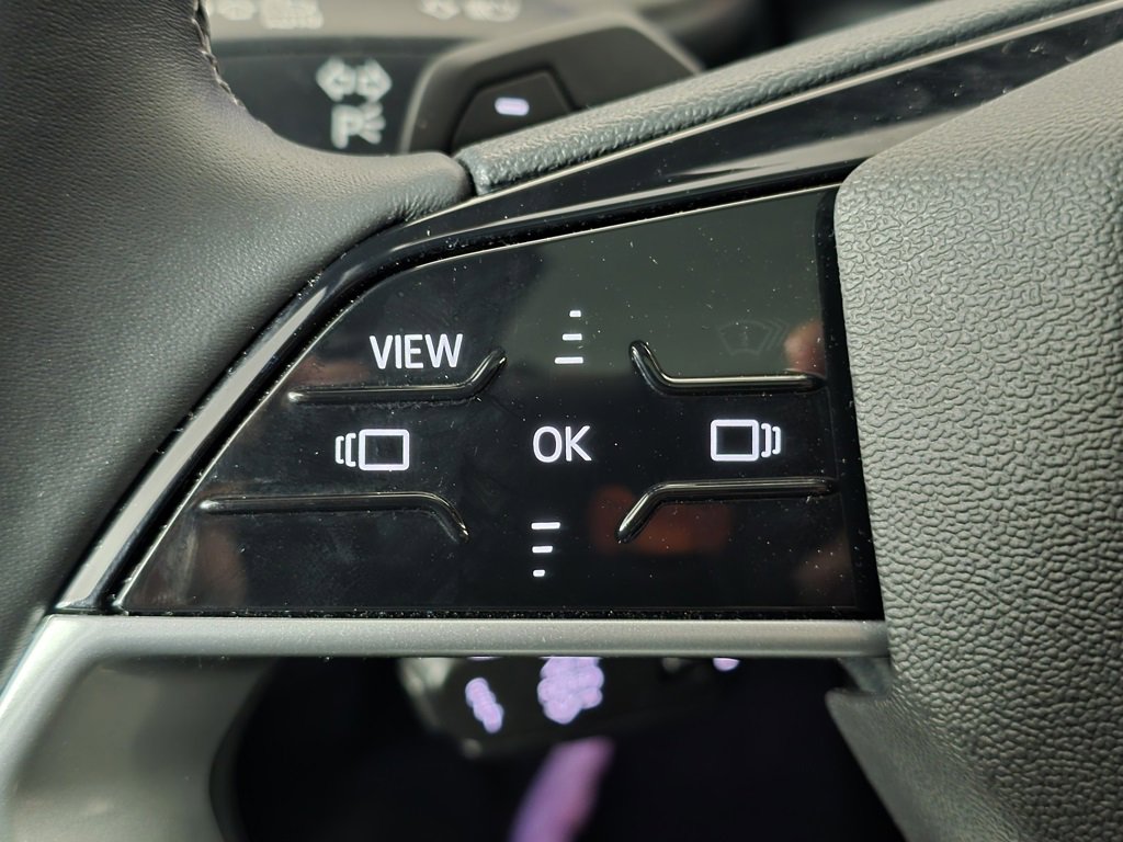 Certified 2025 Audi Q5 Premium w/ Convenience Package image 28