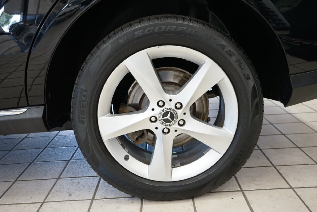 Used 2017 Mercedes-Benz GLE 350 4MATIC w/ Premium 1 Package image 53