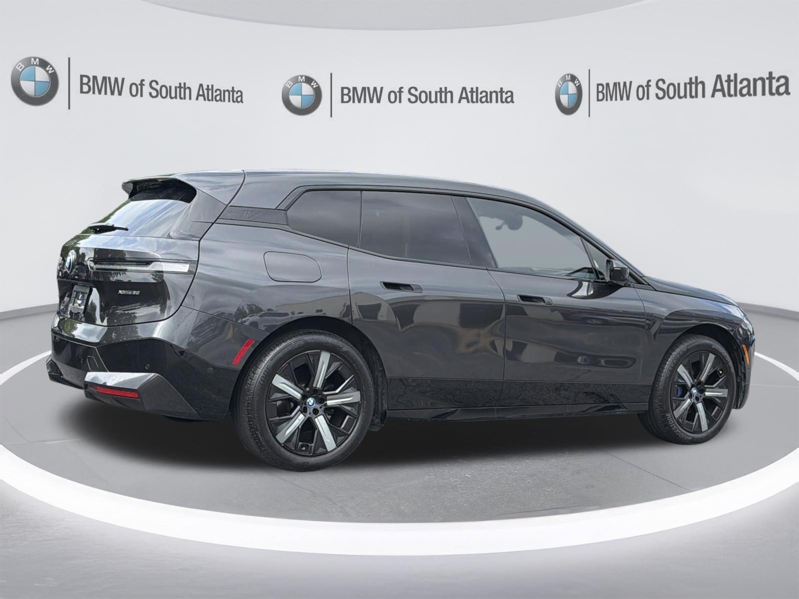 Certified 2024 BMW iX xDrive50 w/ Premium Package AWD/4WD image 22