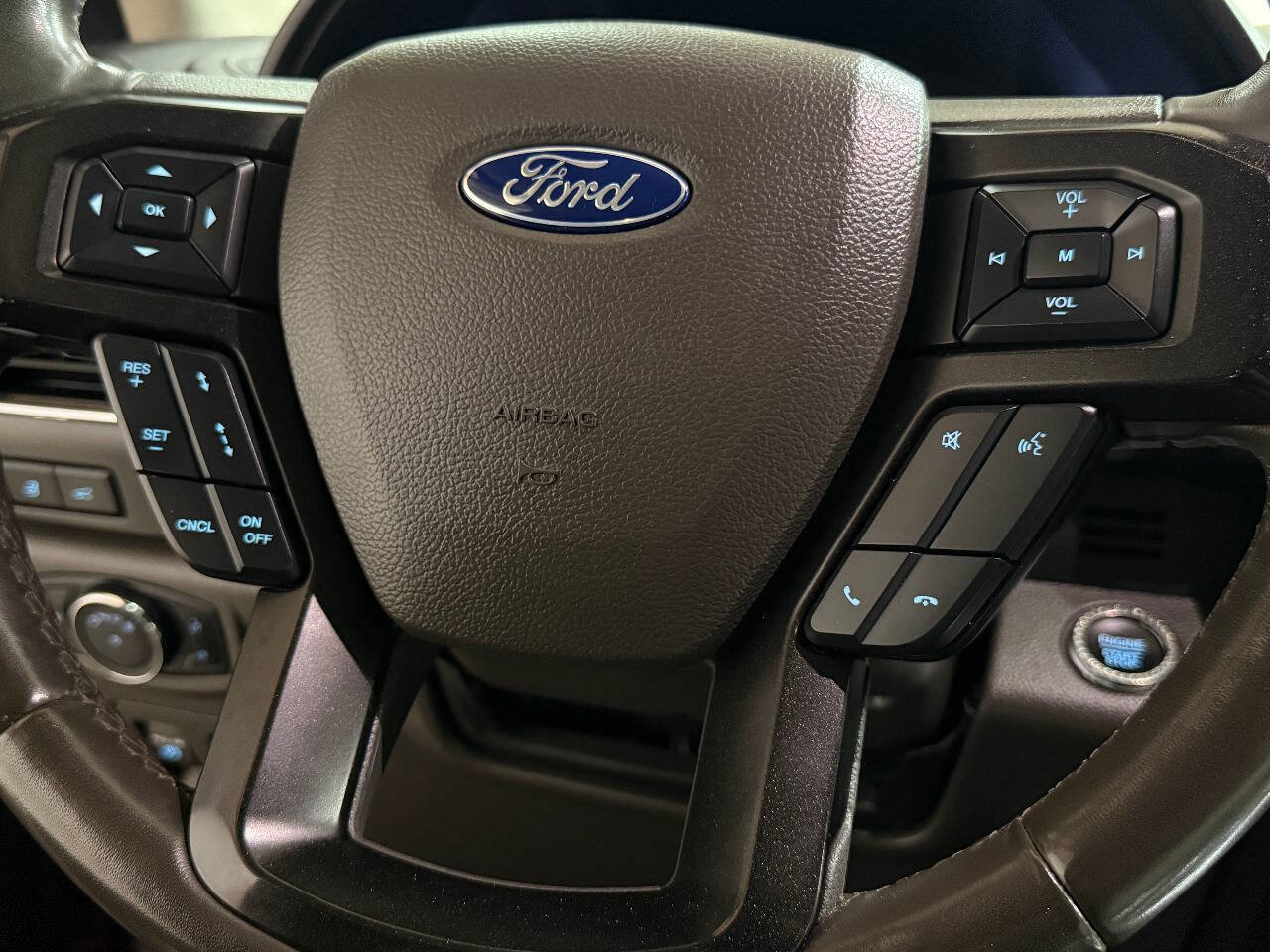 Used 2019 Ford Expedition Limited w/ Driver Assistance Package RWD image 46