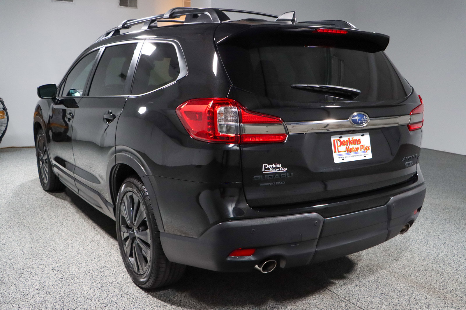 Used 2022 Subaru Ascent Onyx Edition image 9