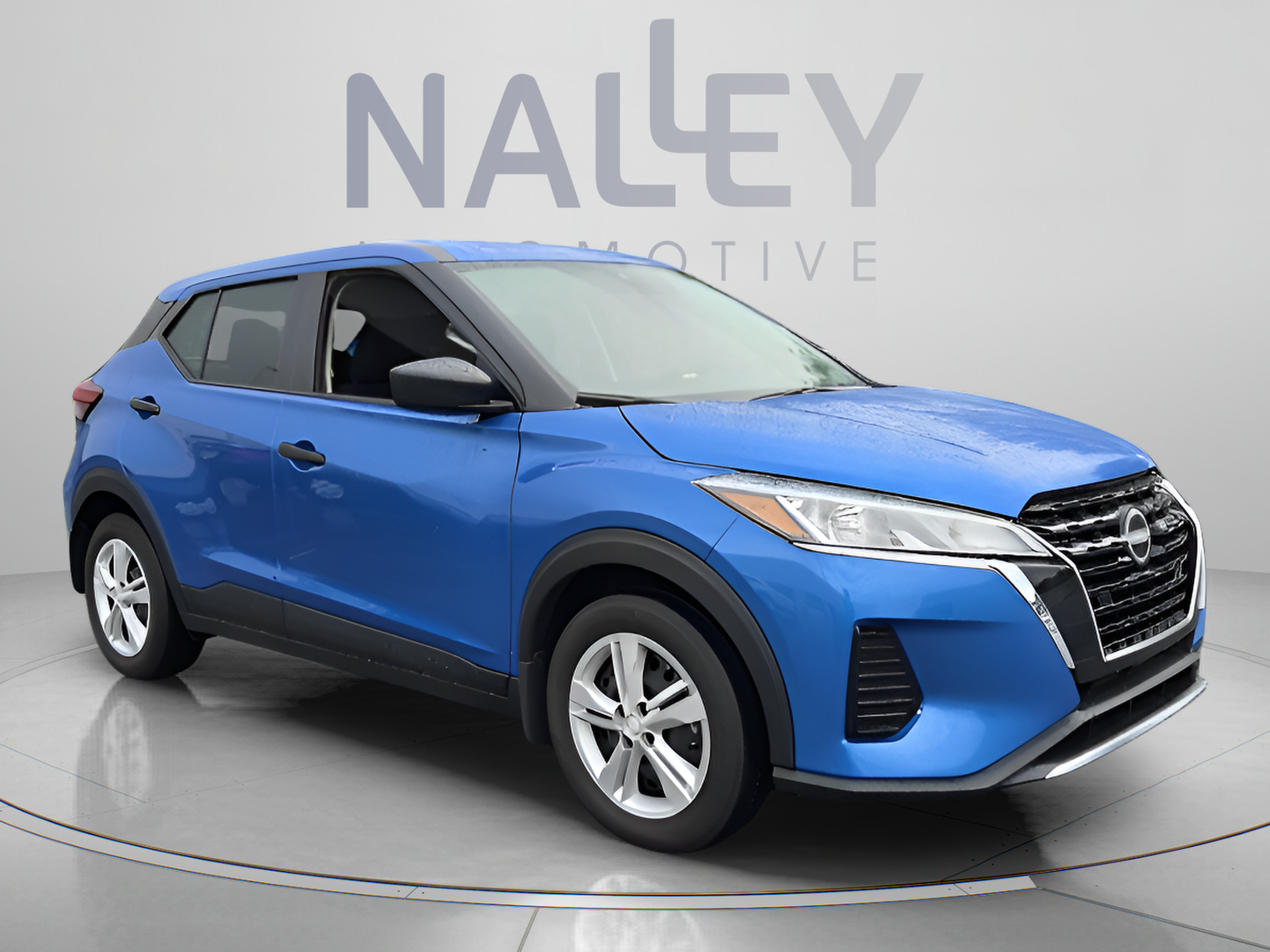 Used 2024 Nissan Kicks S FWD image 7