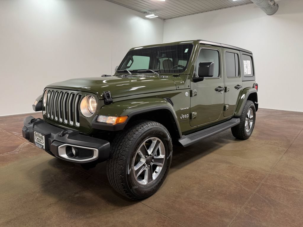 Used 2023 Jeep Wrangler Unlimited Sahara w/ Dual Top Group AWD/4WD image 39