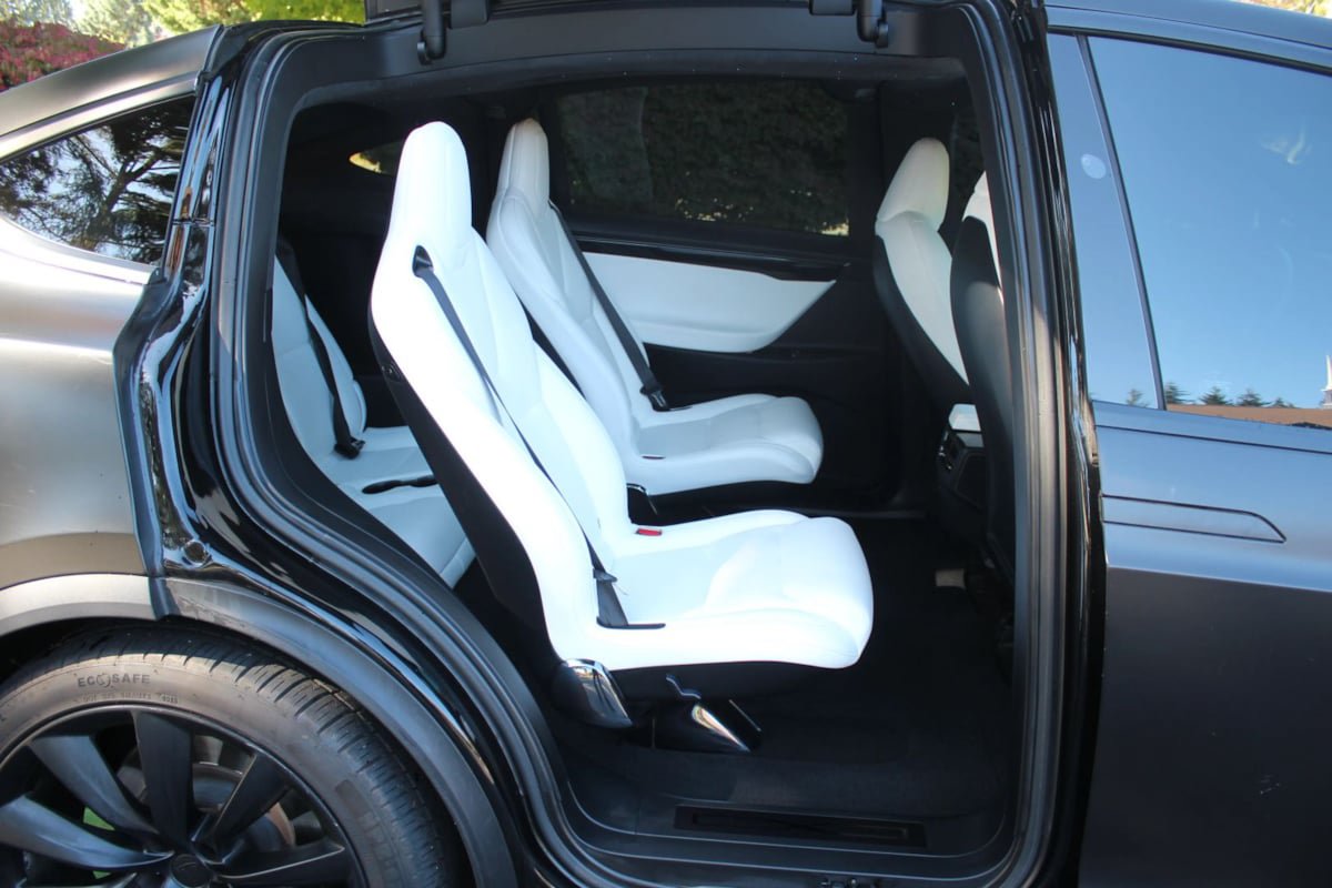 Used 2020 Tesla Model X Performance AWD/4WD image 29