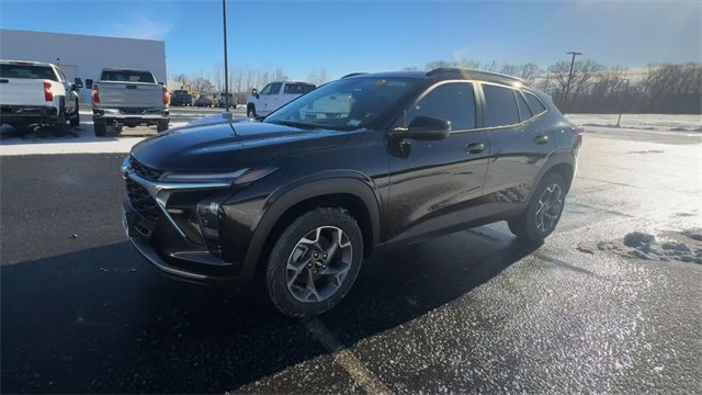 New 2026 Chevrolet Trax LT image 7