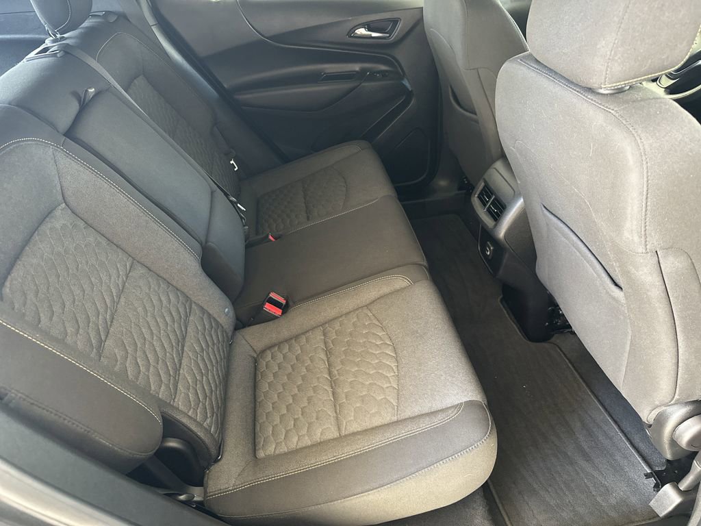 Used 2020 Chevrolet Equinox LT image 32
