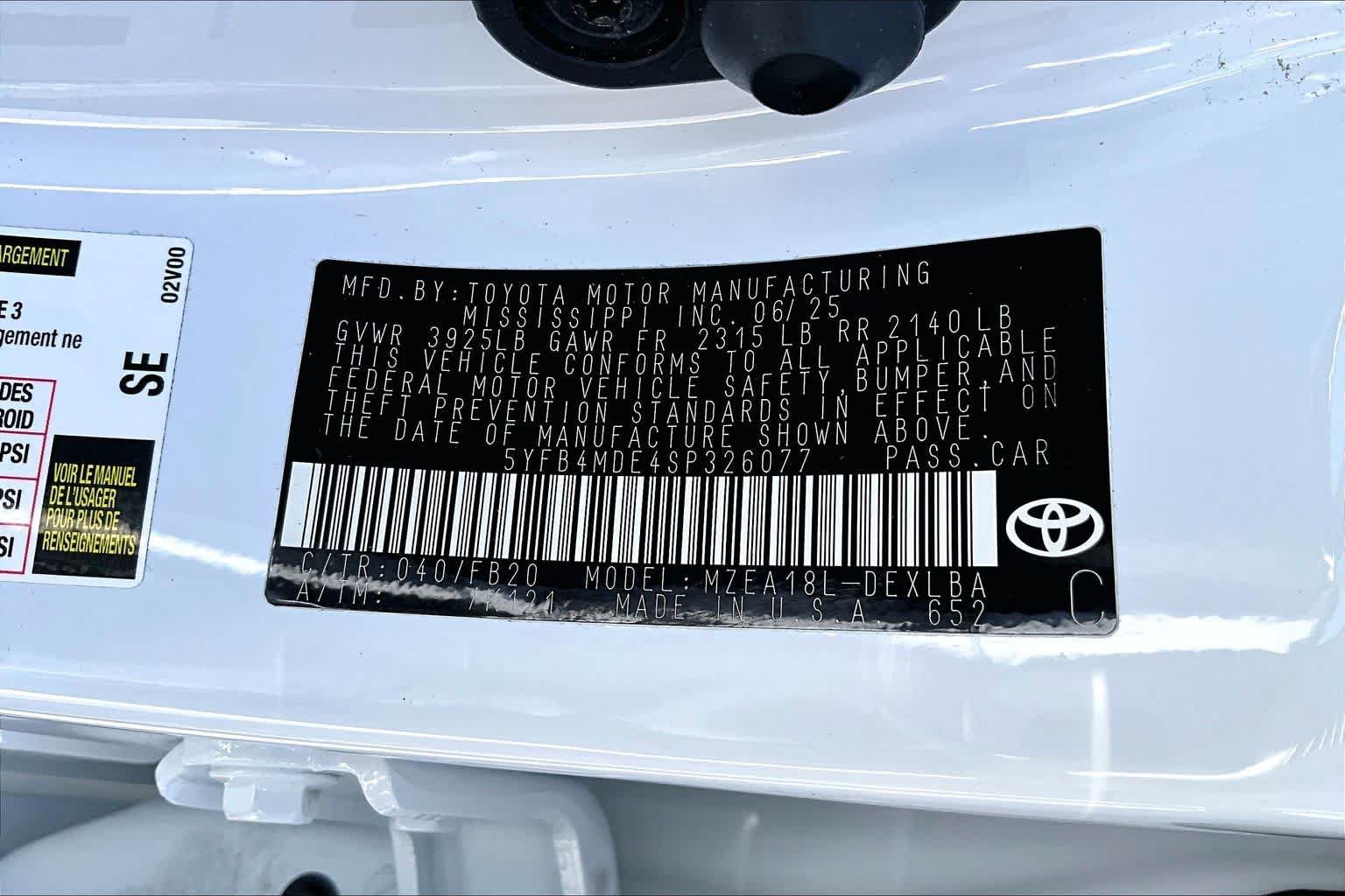 Used 2025 Toyota Corolla LE w/ LE Premium Package FWD image 36