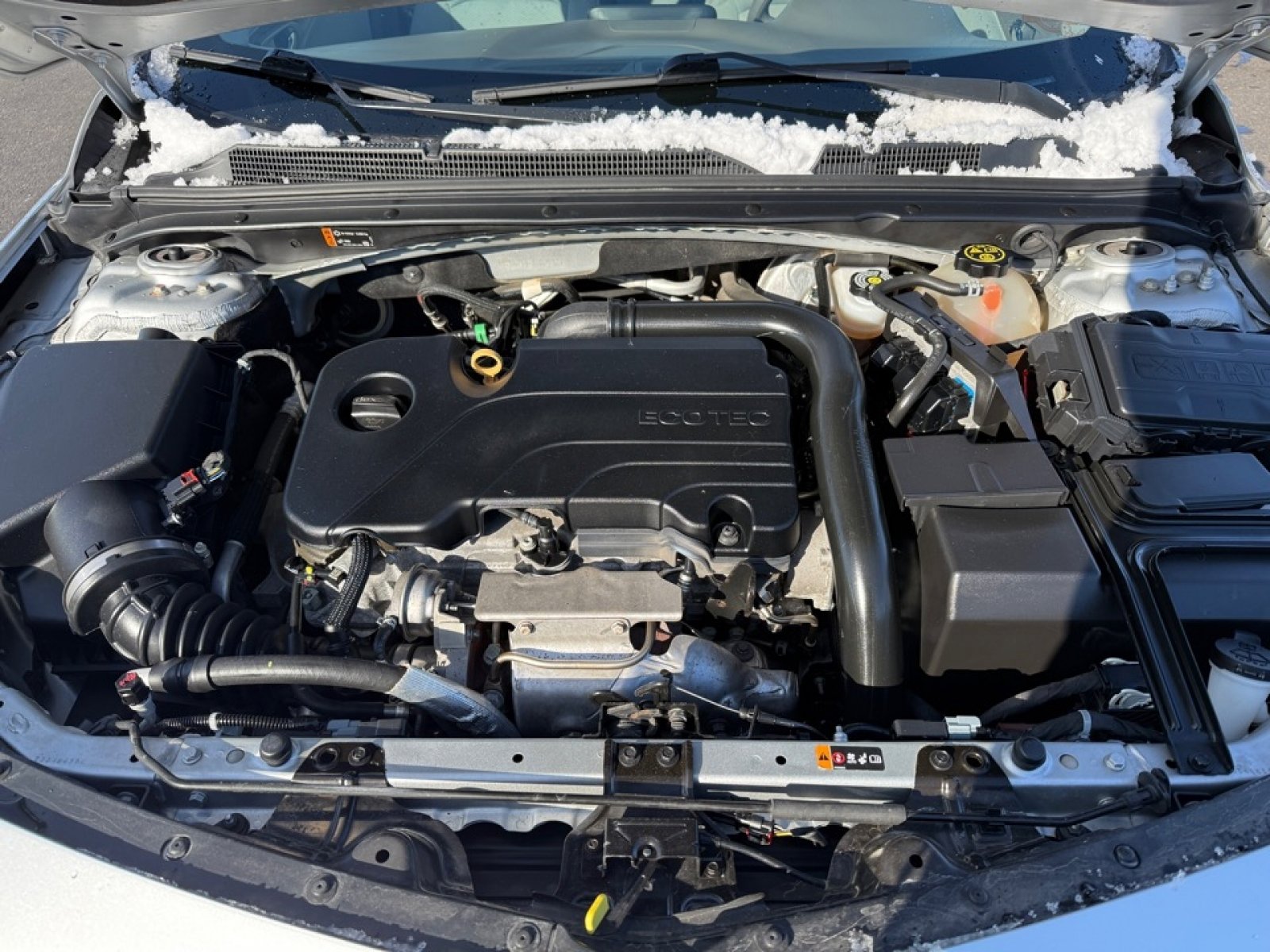 Used 2020 Chevrolet Malibu LT image 37