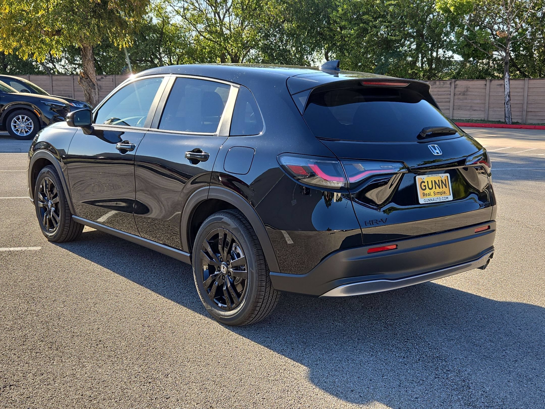 Used 2027 Honda HR-V Sport image 5