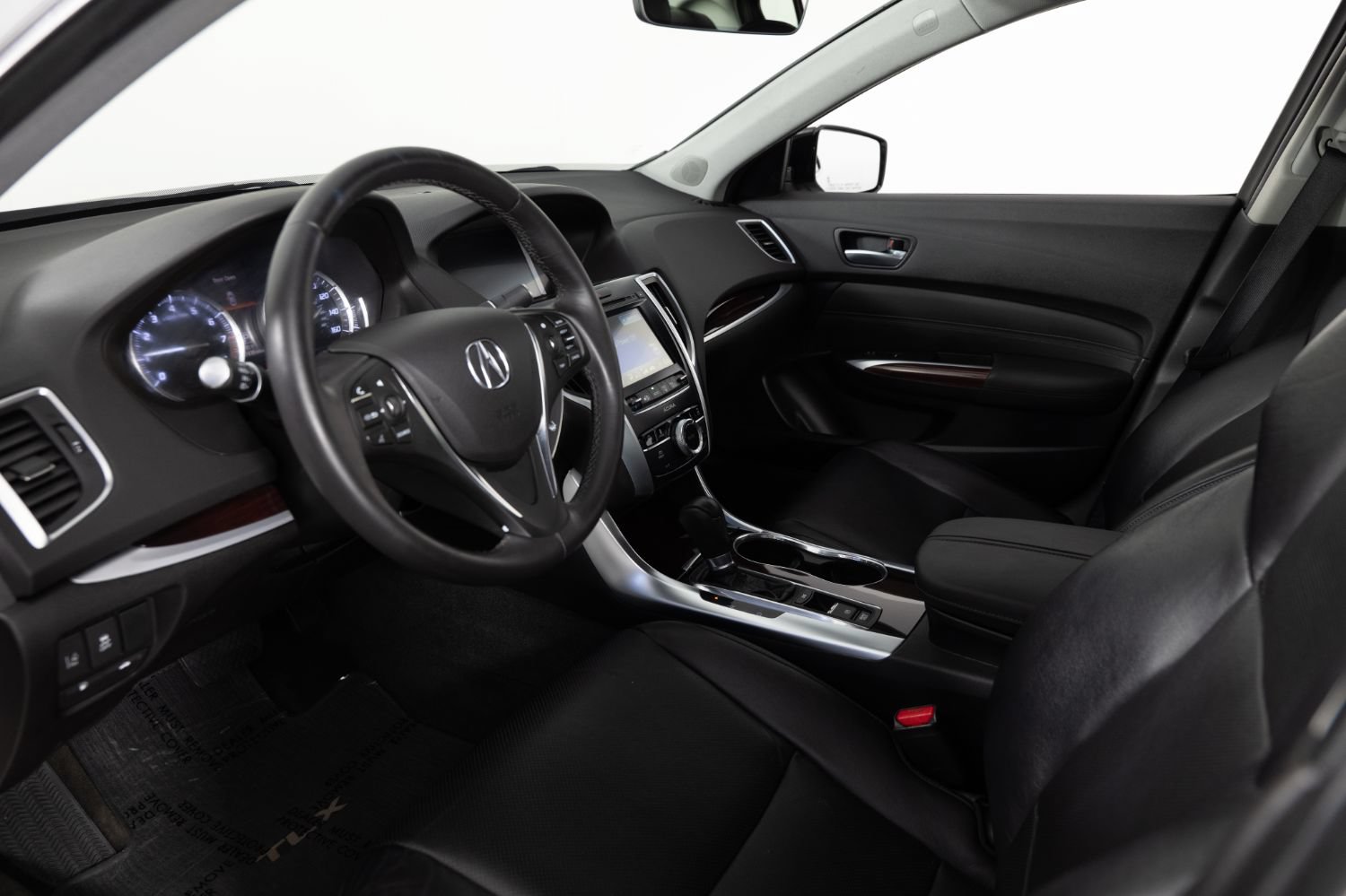 Used 2016 Acura TLX w/ Technology Package FWD image 13