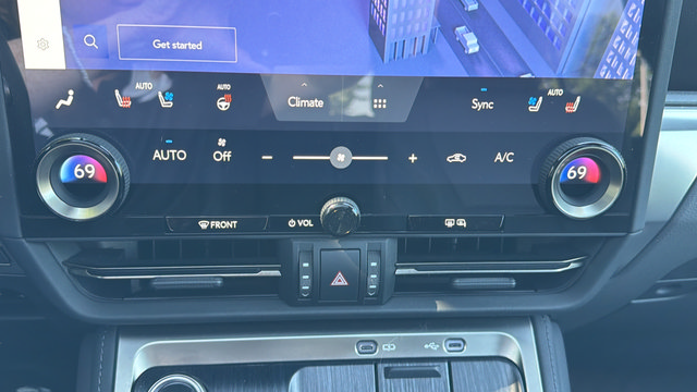 Used 2024 Lexus GX 550 AWD/4WD image 29