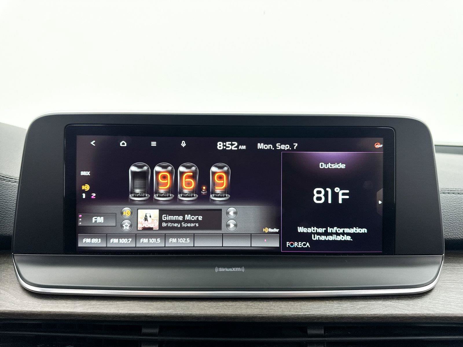 Used 2021 Kia Telluride EX w/ EX Premium Package AWD/4WD image 5