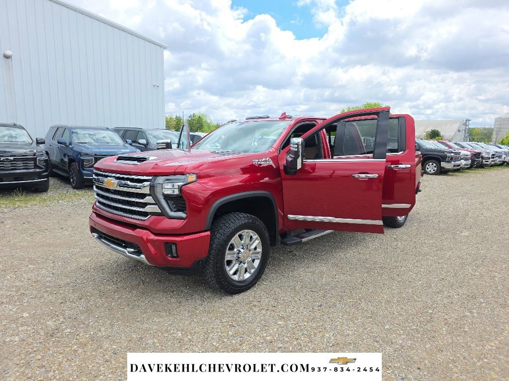 Used 2024 Chevrolet Silverado 3500 High Country w/ High Country Premium Package AWD/4WD image 46