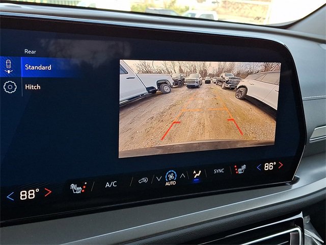 New 2026 Chevrolet Traverse LT w/ Midnight/Sport Edition image 14