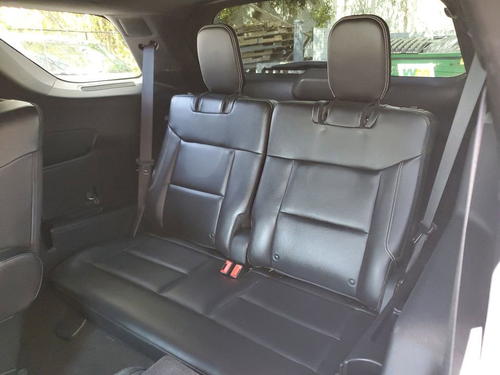 Used 2021 Ford Explorer ST w/ Equipment Group 401A image 12