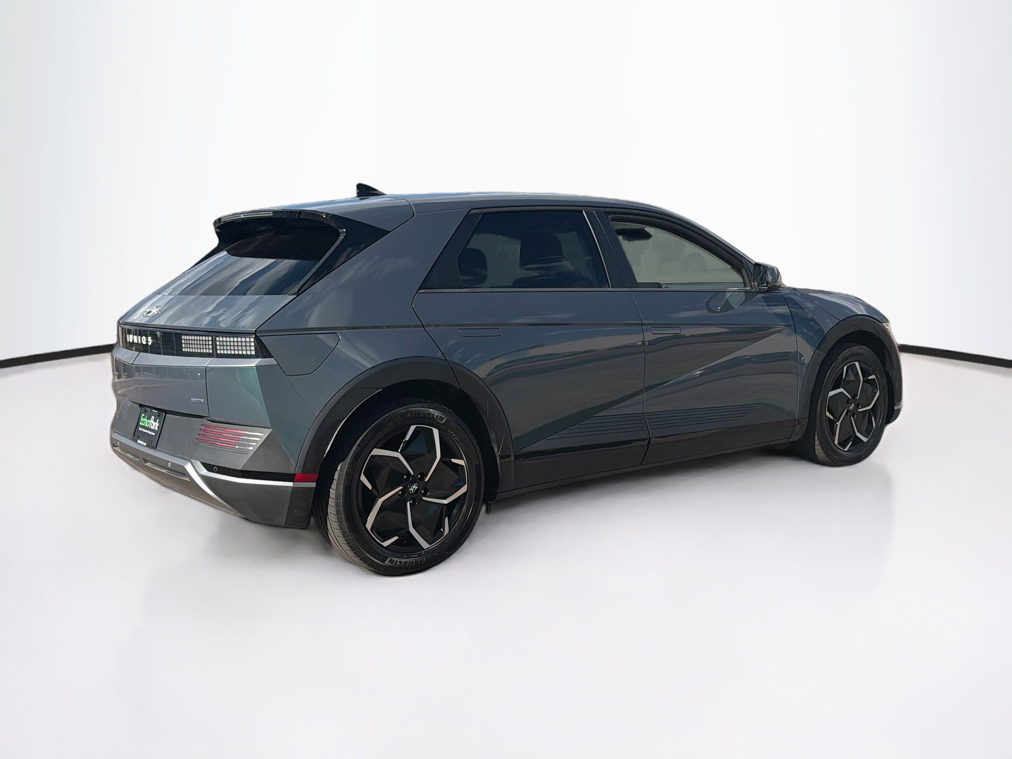 Used 2024 Hyundai Ioniq 5 SEL AWD/4WD image 9