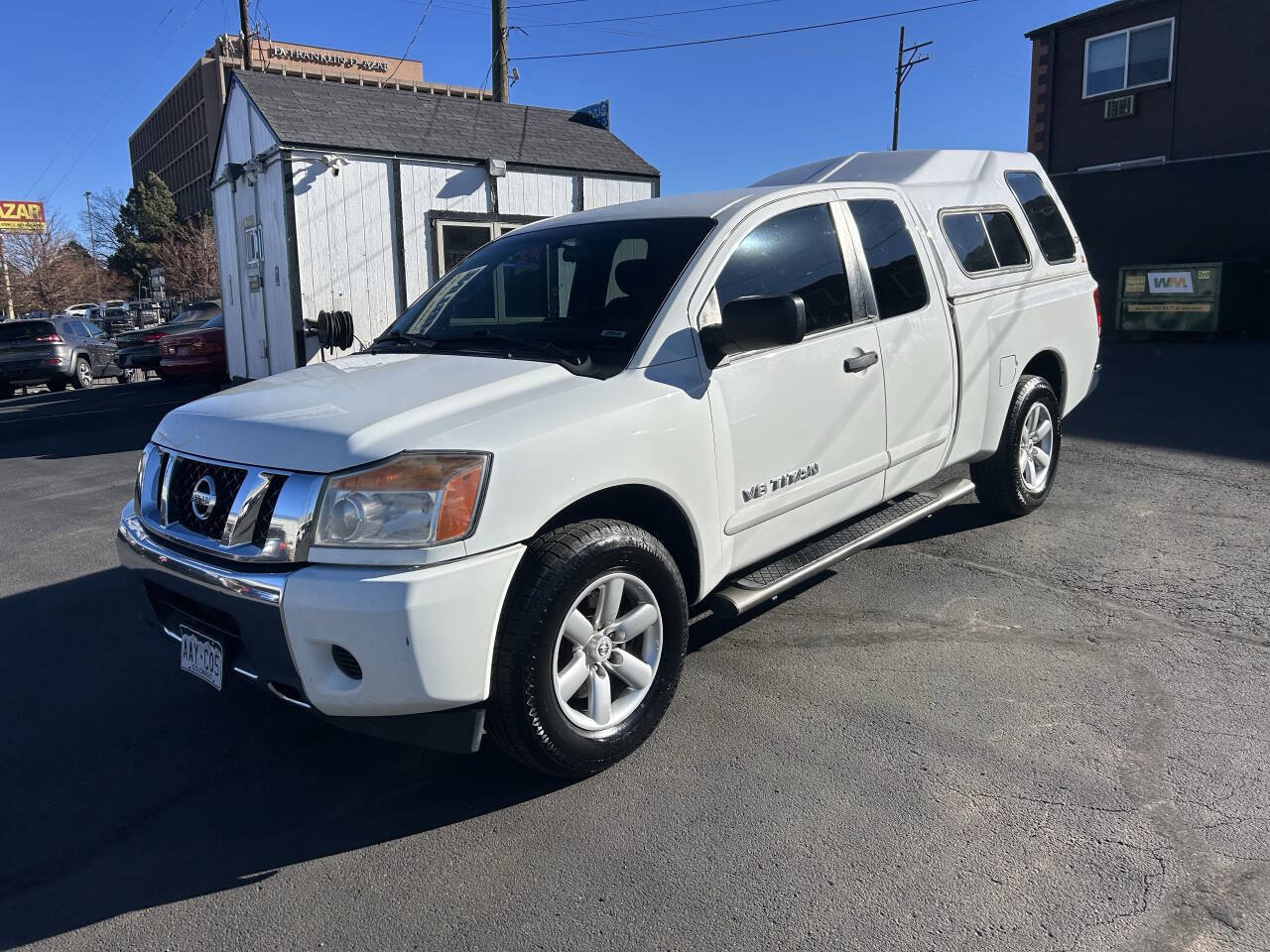 Used 2014 Nissan Titan SV image 3