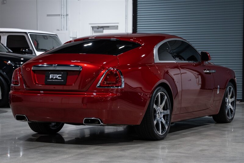 Used 2019 Rolls-Royce Wraith RWD image 15