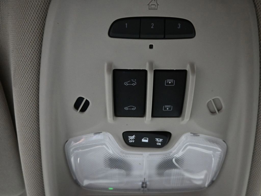 Used 2023 Buick Encore GX Essence w/ Experience Buick Package image 17