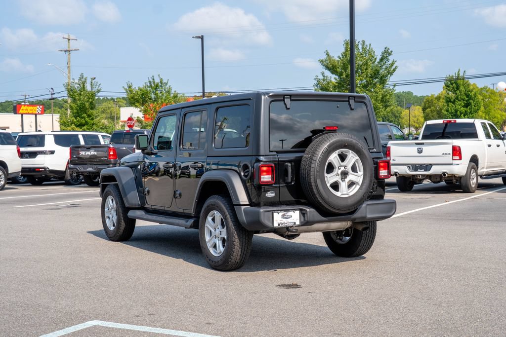 Used 2022 Jeep Wrangler Unlimited Sport AWD/4WD image 7