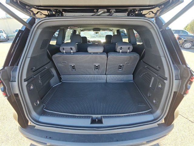New 2026 GMC Acadia Elevation w/ LPO, Floor Liner Package AWD/4WD image 19