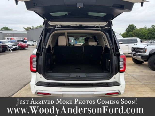 Used 2023 Ford Expedition Max Platinum AWD/4WD image 6