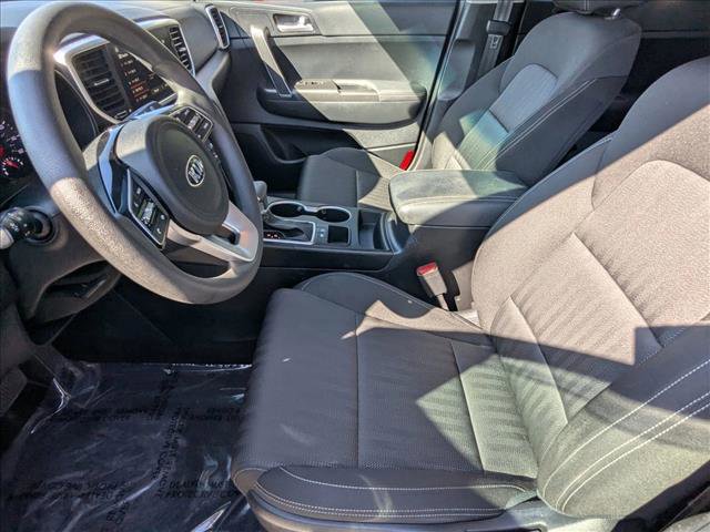 Used 2022 Kia Sportage LX image 15