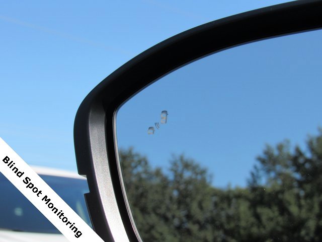 Used 2025 Nissan Murano SV image 23