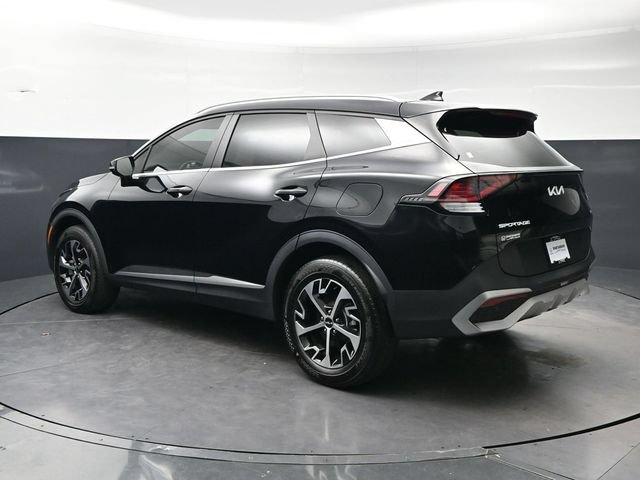 Used 2023 Kia Sportage EX AWD/4WD image 8