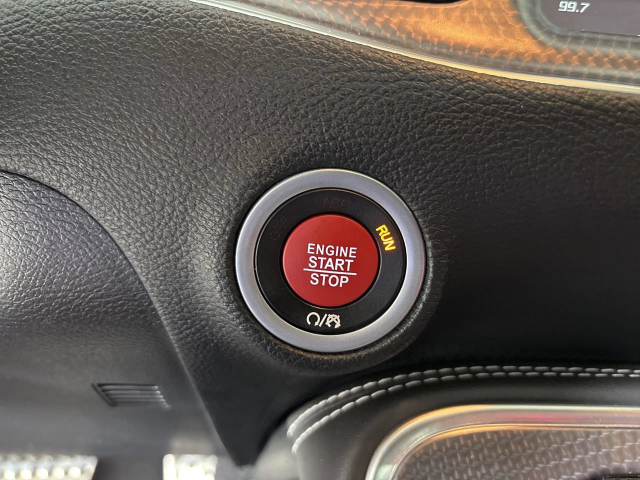 Used 2019 Dodge Challenger SRT Hellcat Redeye RWD image 21
