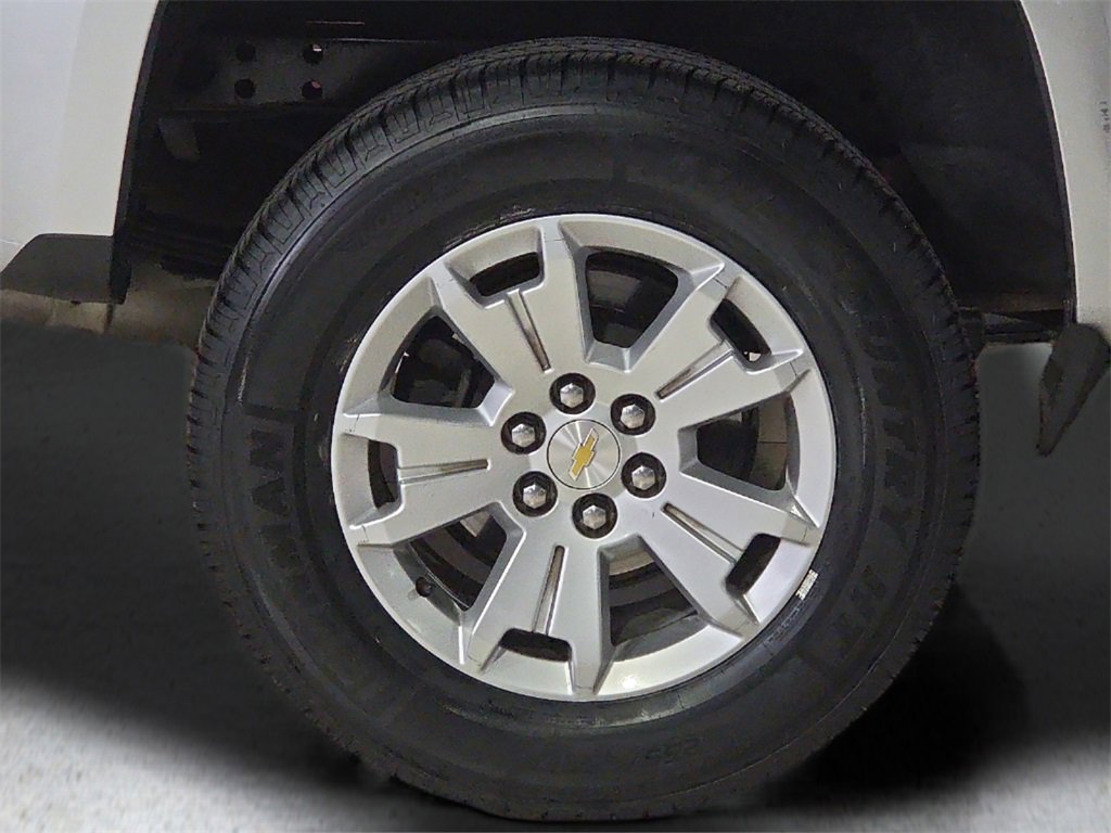 Used 2020 Chevrolet Colorado LT image 11