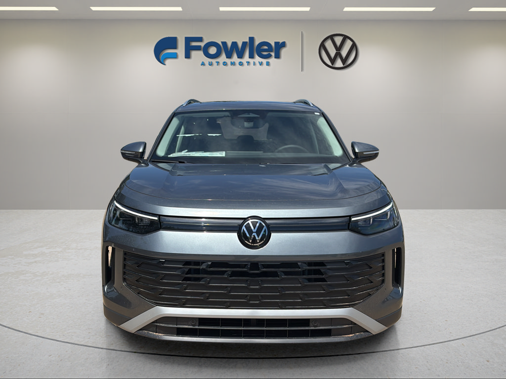 New 2026 Volkswagen Tiguan SE AWD/4WD image 2