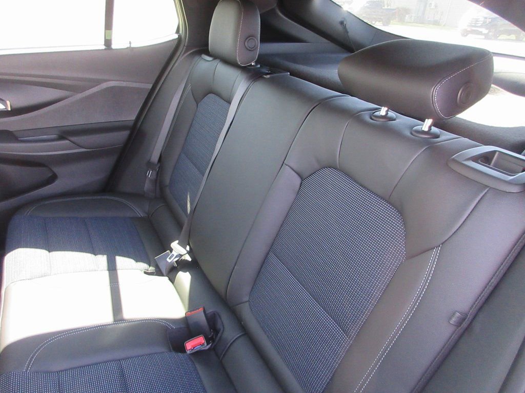 New 2026 Buick Envista Preferred image 9