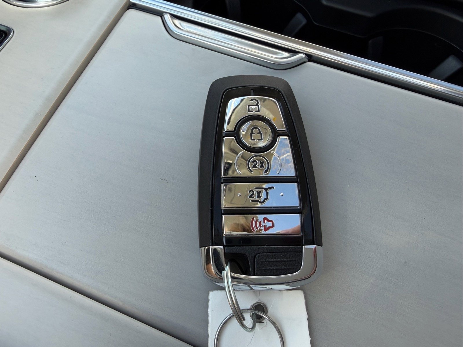 New 2026 Lincoln Navigator Reserve AWD/4WD image 40
