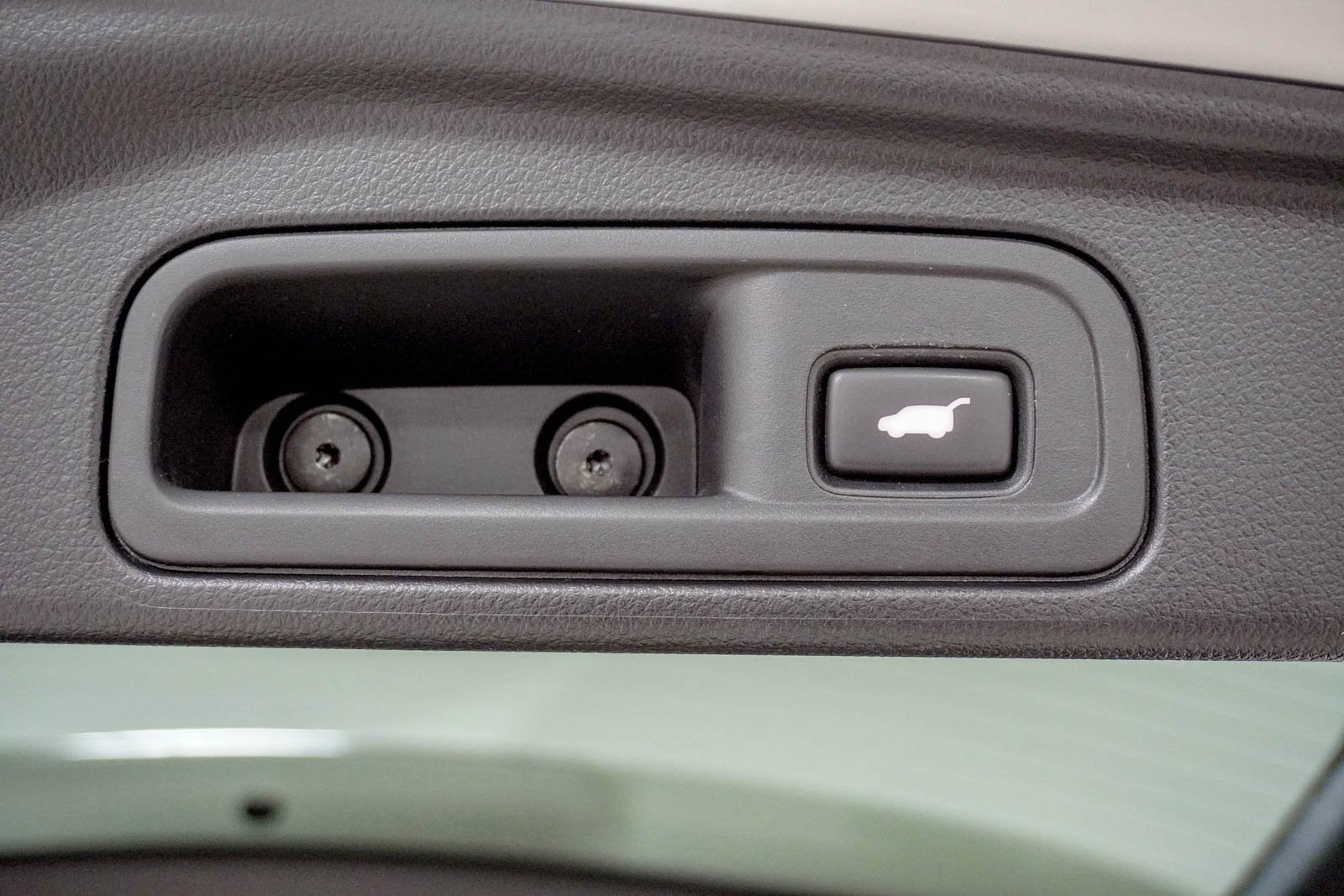 Used 2020 Honda Pilot Touring image 11