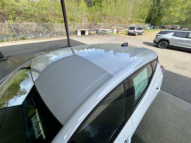 New 2027 Chevrolet Bolt LT w/ Comfort Package FWD image 19