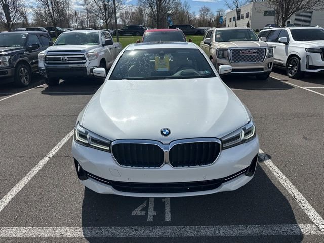 Used 2021 BMW 530i xDrive w/ Premium Package image 2