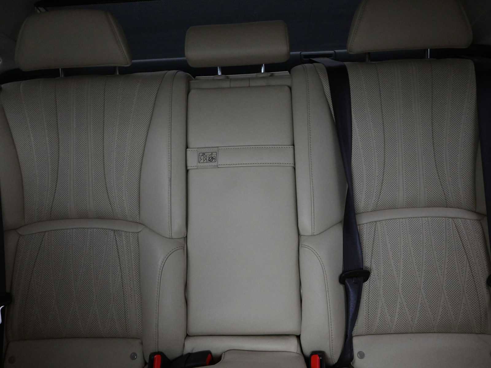 Used 2019 Lexus LS 500 w/ Interior Upgrade Package image 18